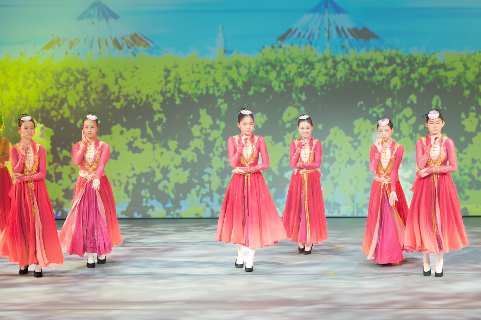 Dance Poems in the Long History of the Chinese Nation — 14