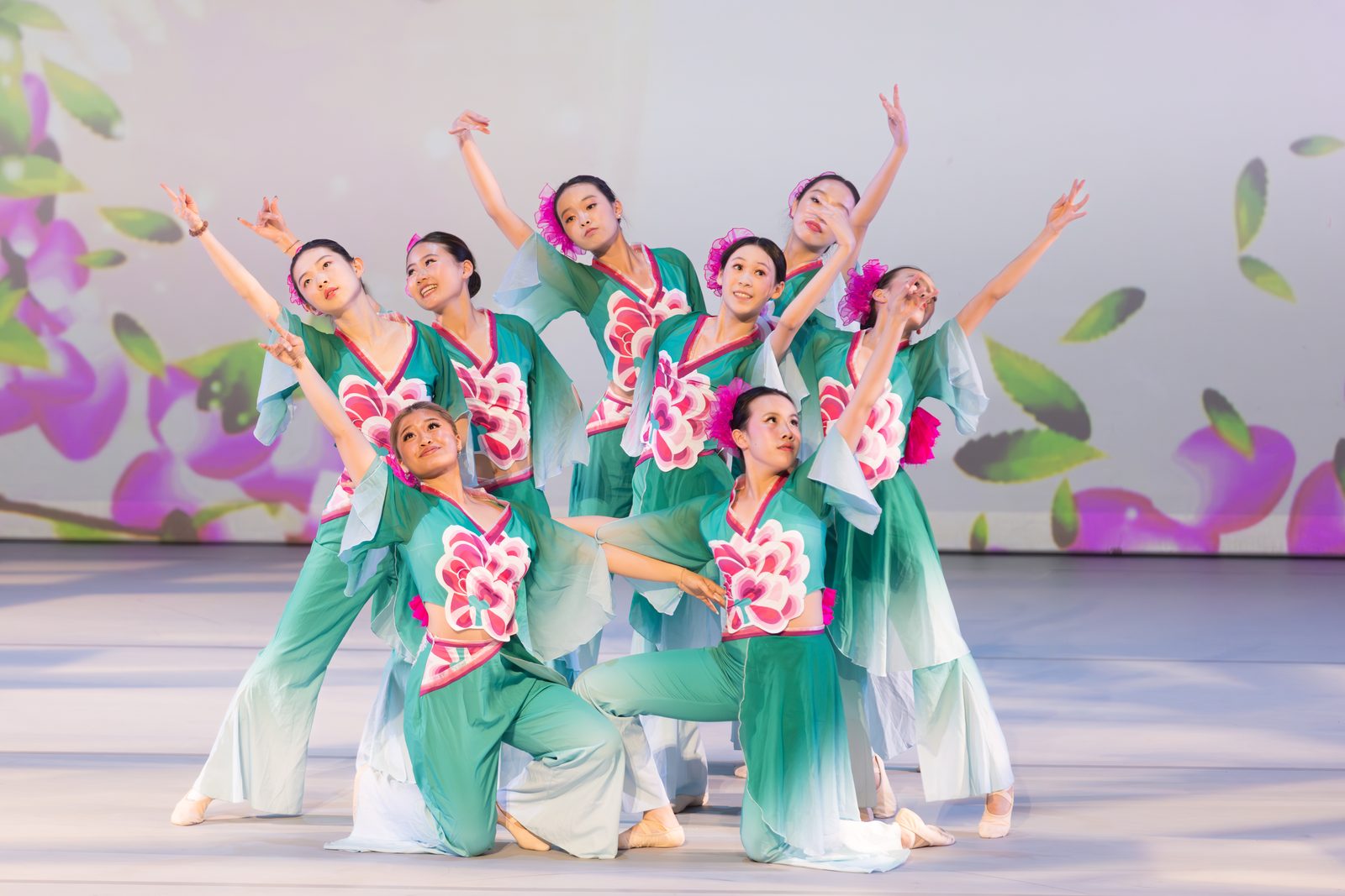 2026 Dance Performance — p132