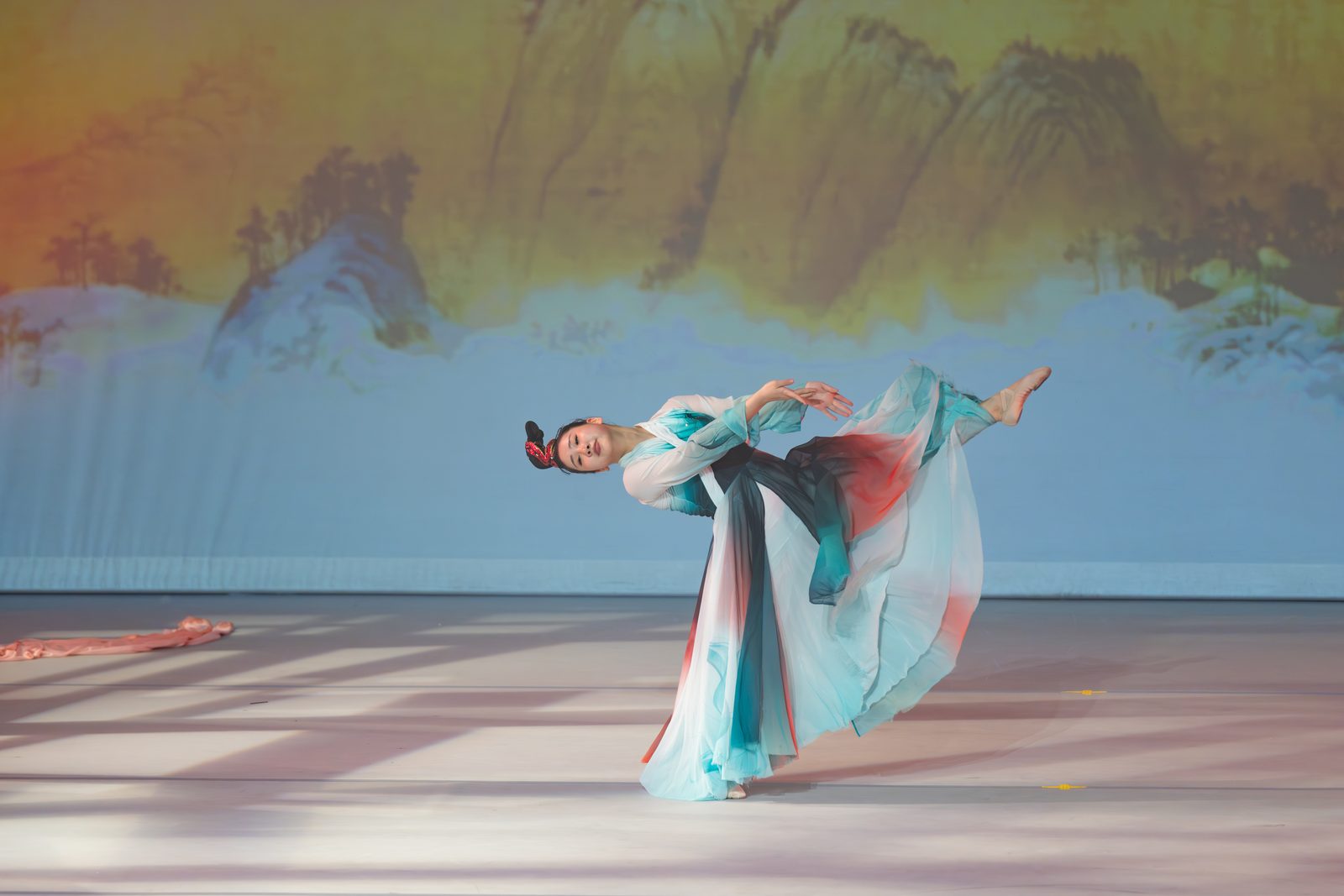 2026 Dance Performance — p350